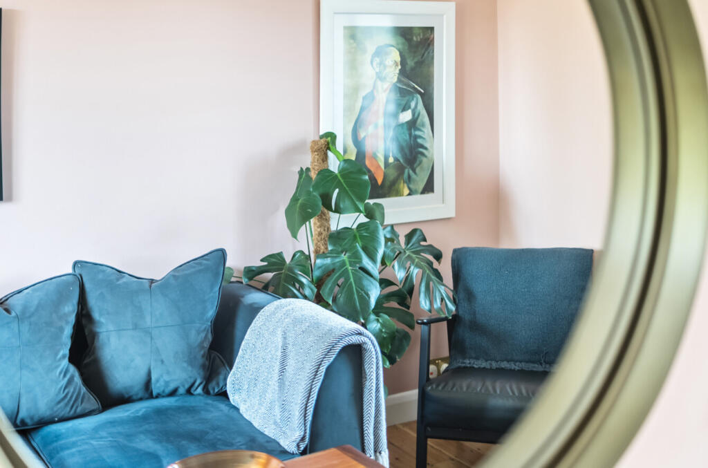 1341948-15-68a835...