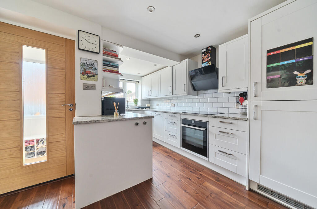 1312725-11-6851a1...