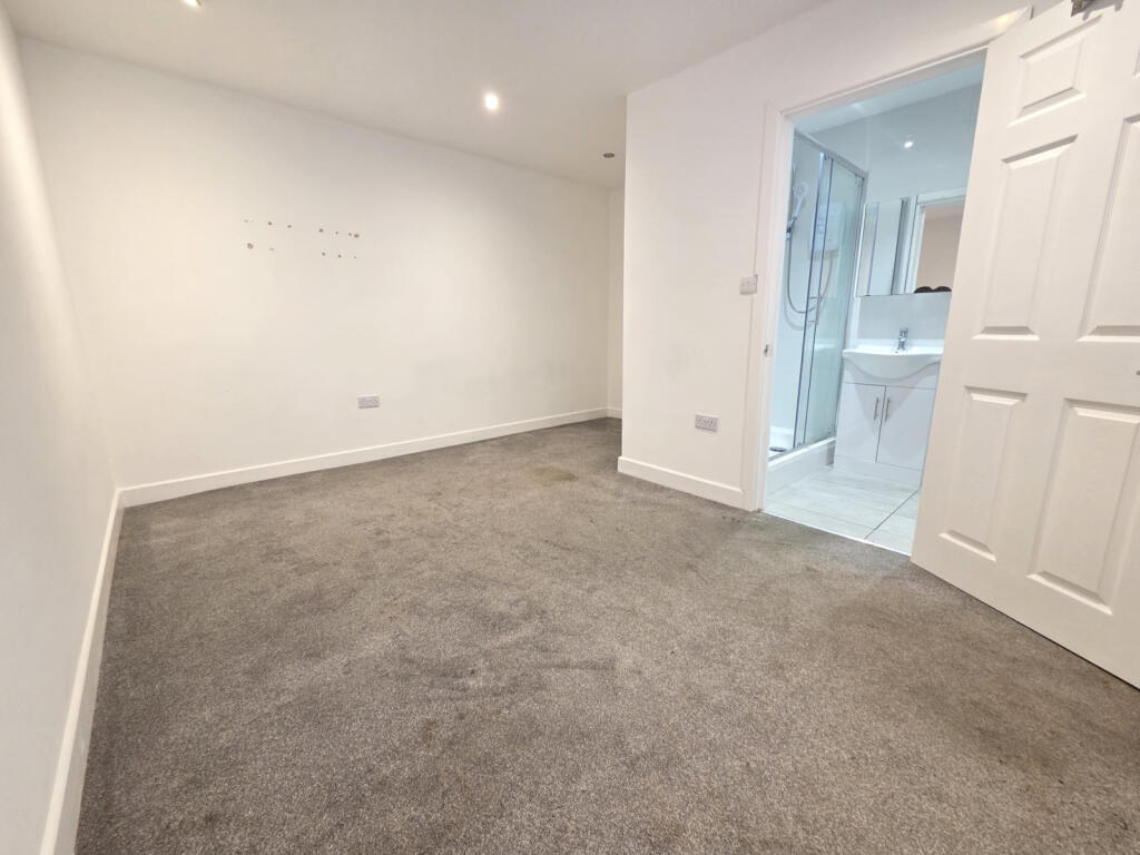 Side Annexe room