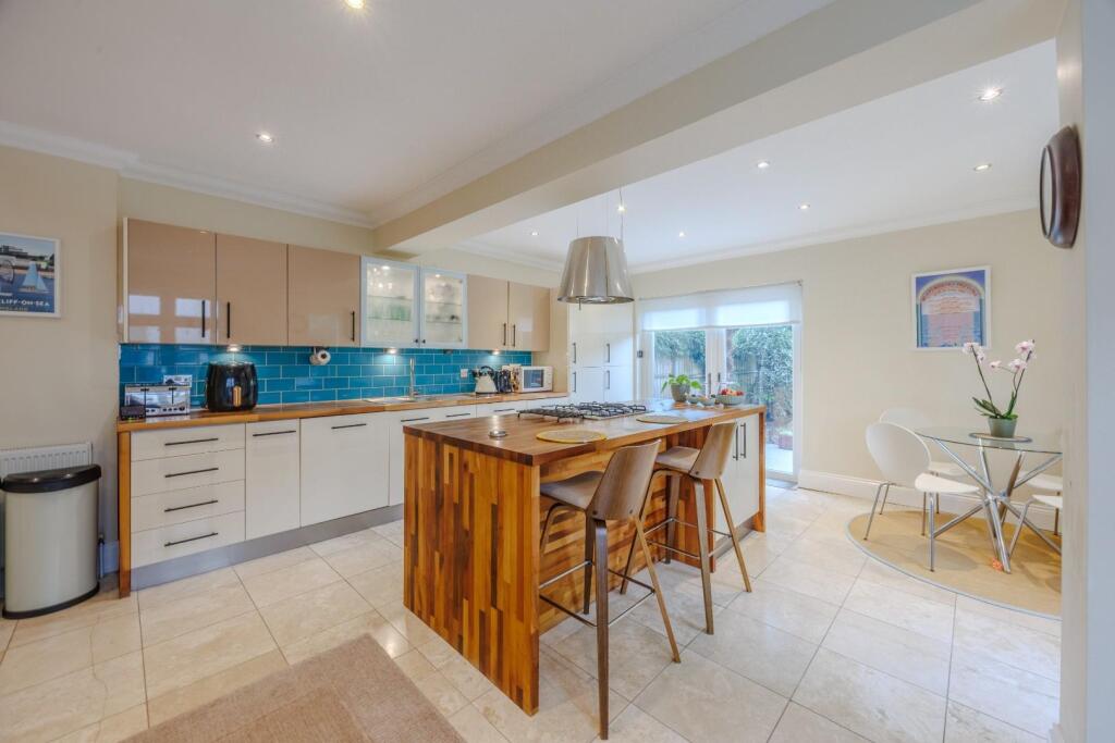 Kitchen/Family Room