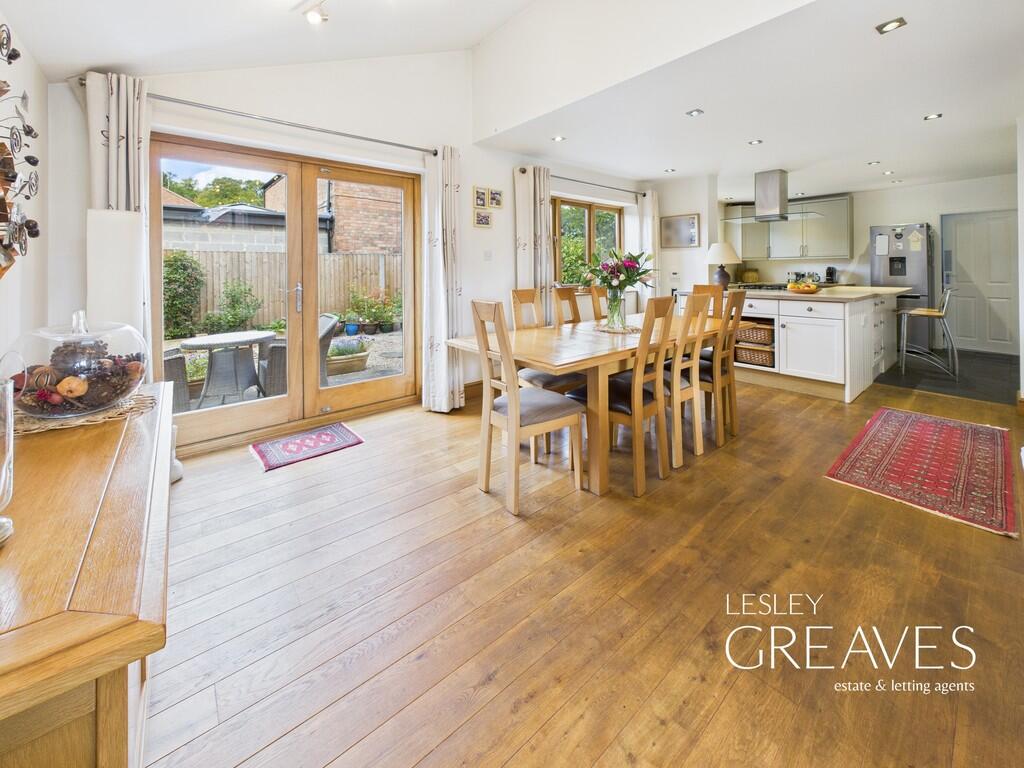 Open Plan Living/...