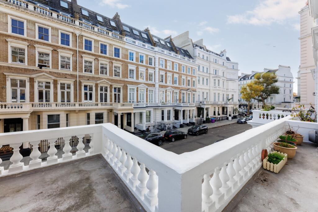 Manson Place, London, SW7