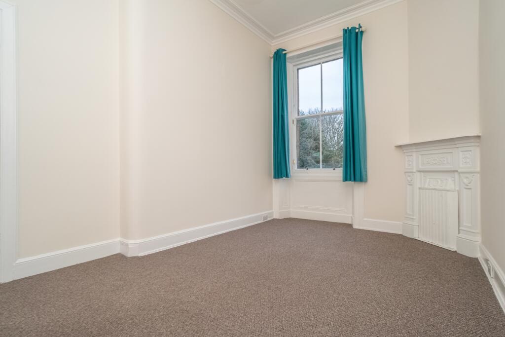 Bedroom_1_2