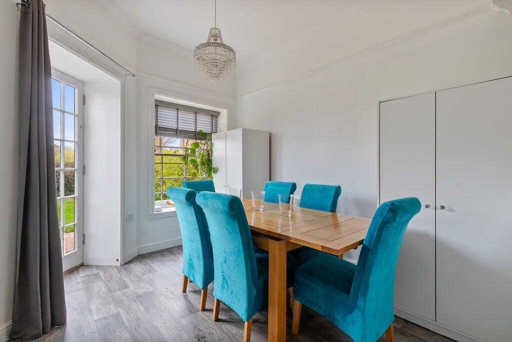 A19 - 4 Woodbury ...