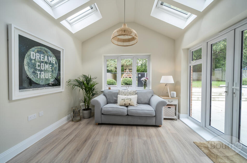 0e0dd305-5de6-4f1...