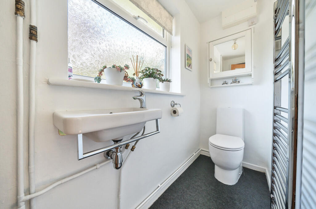 1310114-30-685997...