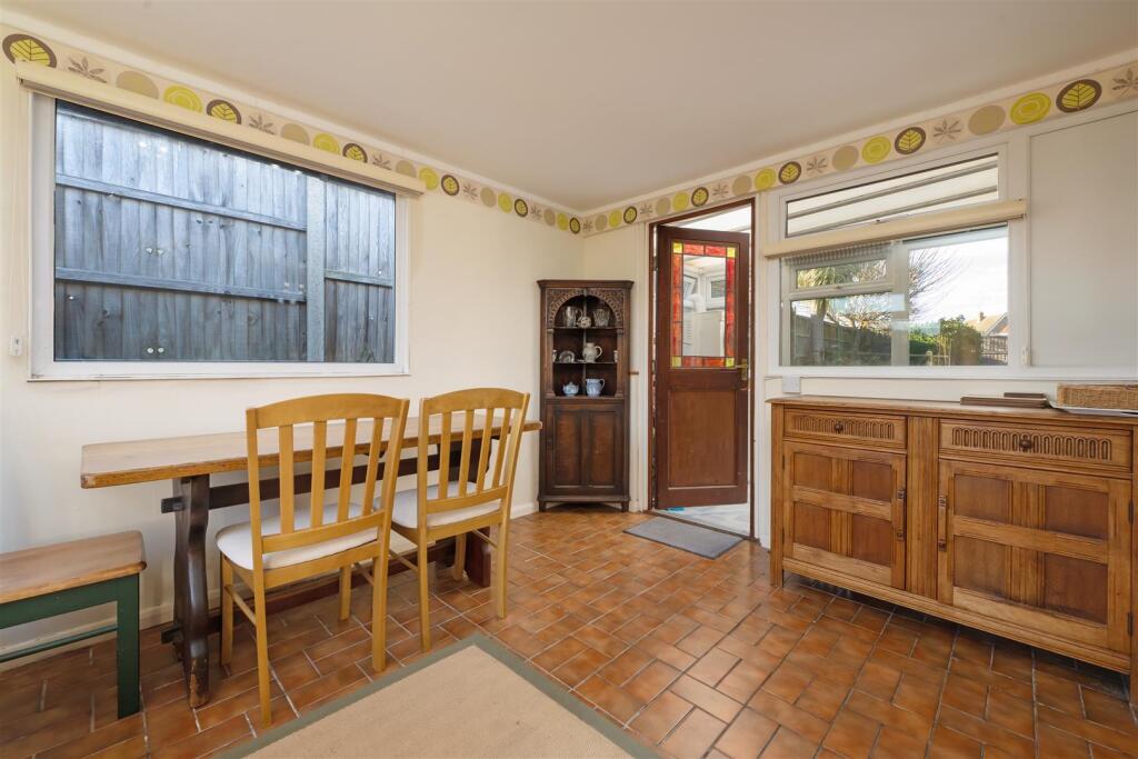 Shearwater Avenue, Whitstable