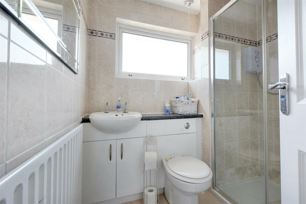 Bathroom.jpeg