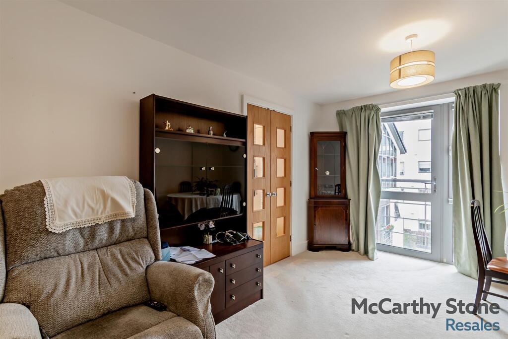 8661174-interior12-800.jpg