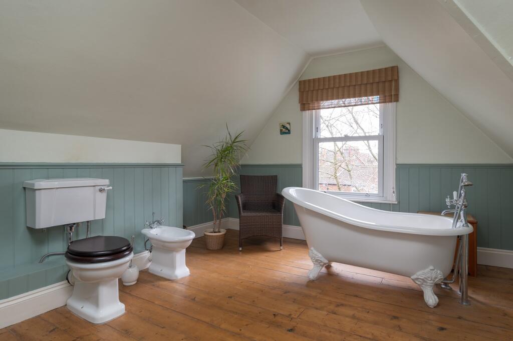 Top Floor Bathroom