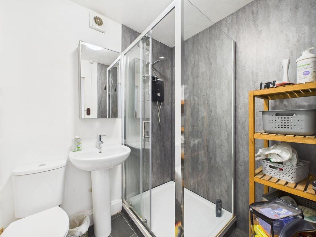 CAM02089G0-PR0499...