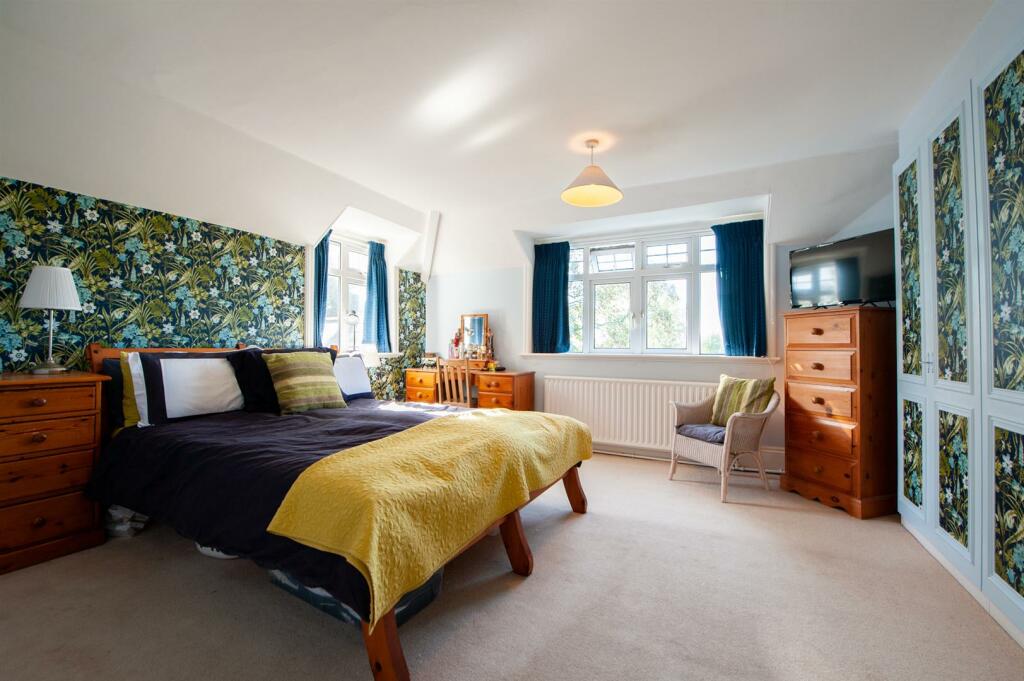 Bedroom 2.jpg