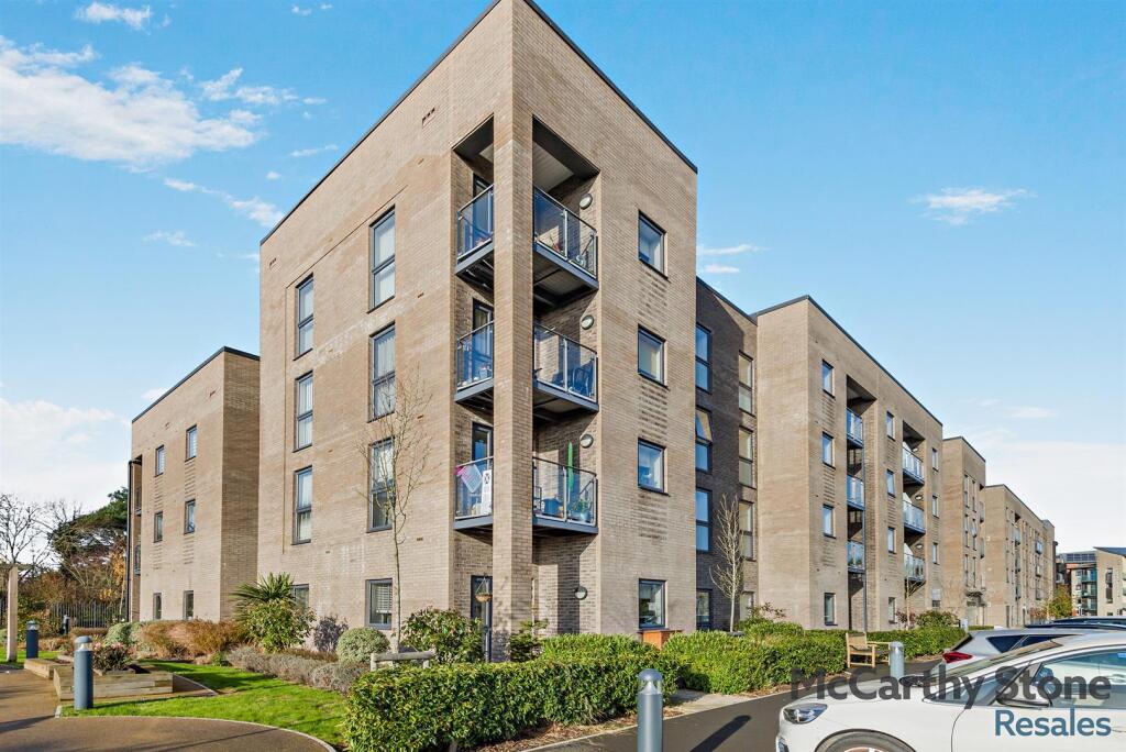 8672408-exterior10-800.jpg