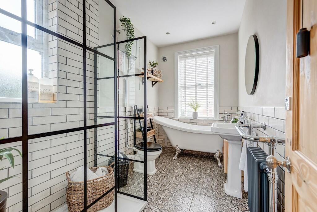 83TheWalk(InteriorNew)(19of33).jpg
