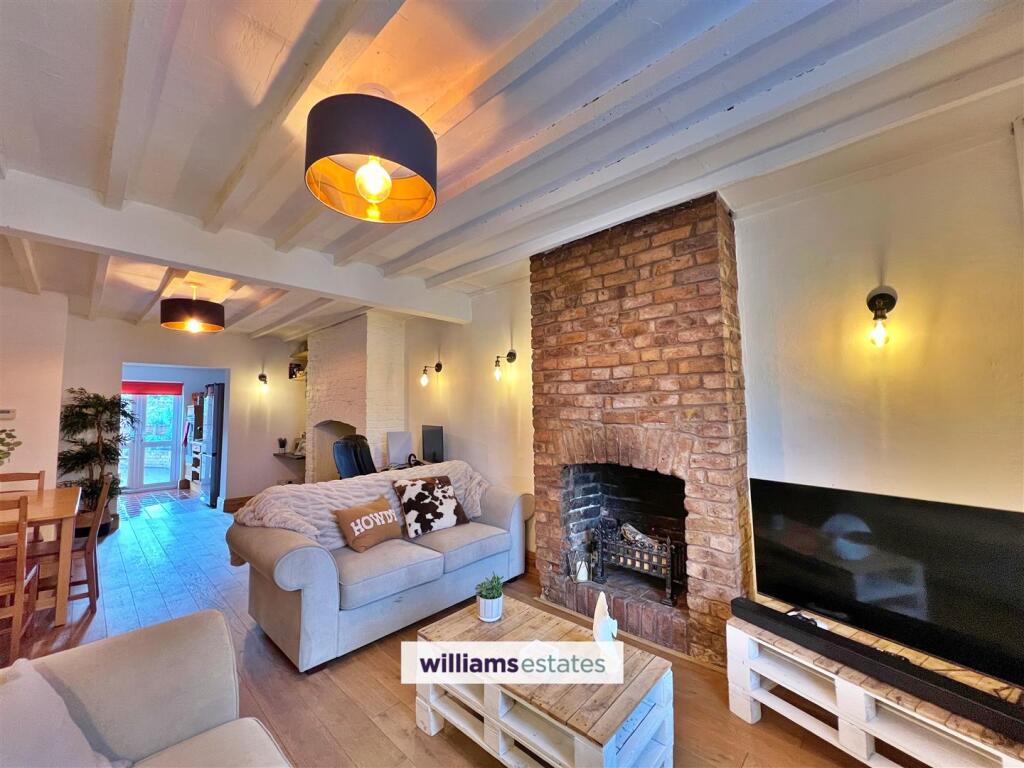 Open Plan Living / Dining Room