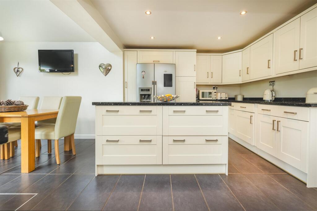 66 Repton Road, Hartshorne