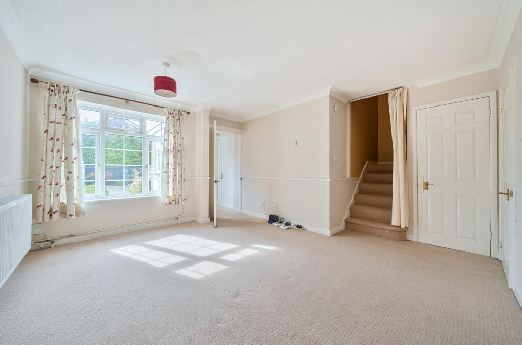 1330646-7-6882025...