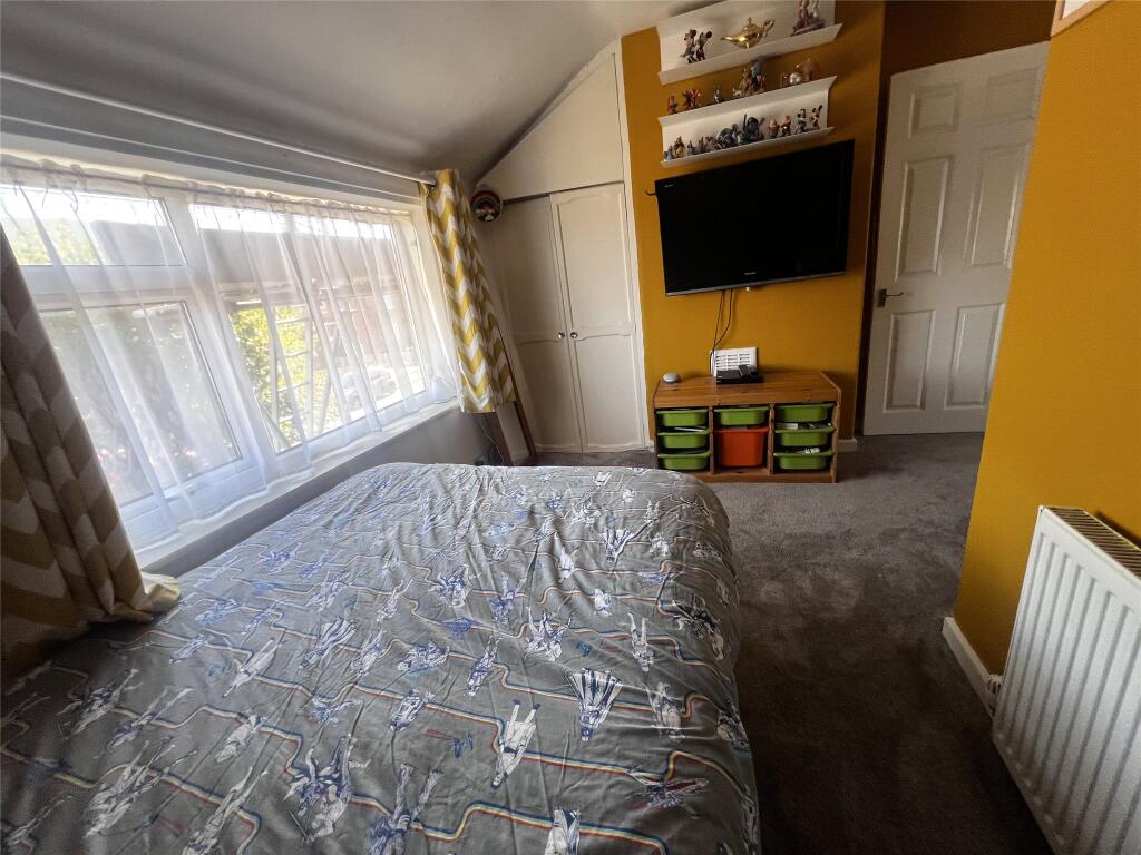 Bed 1