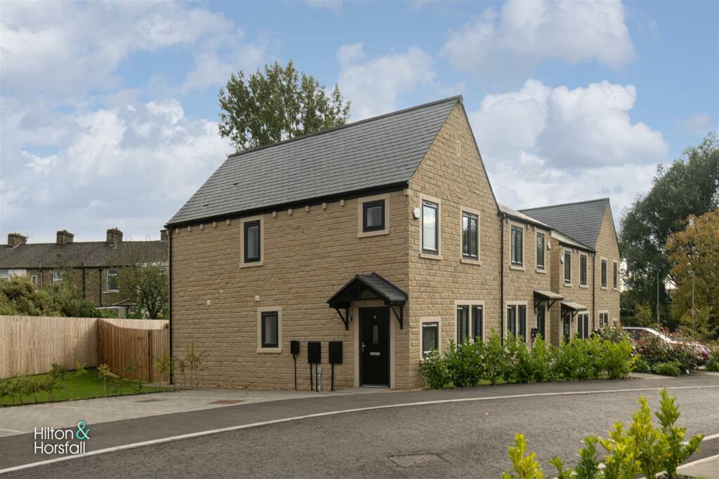 Millers Green, Worsthorne - Plot 5