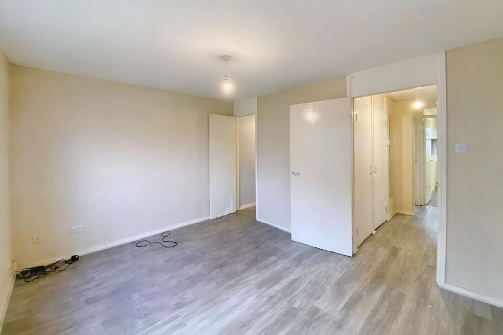 14 Burnet, Stantonbury, Milton Keynes, MK14 6AJ