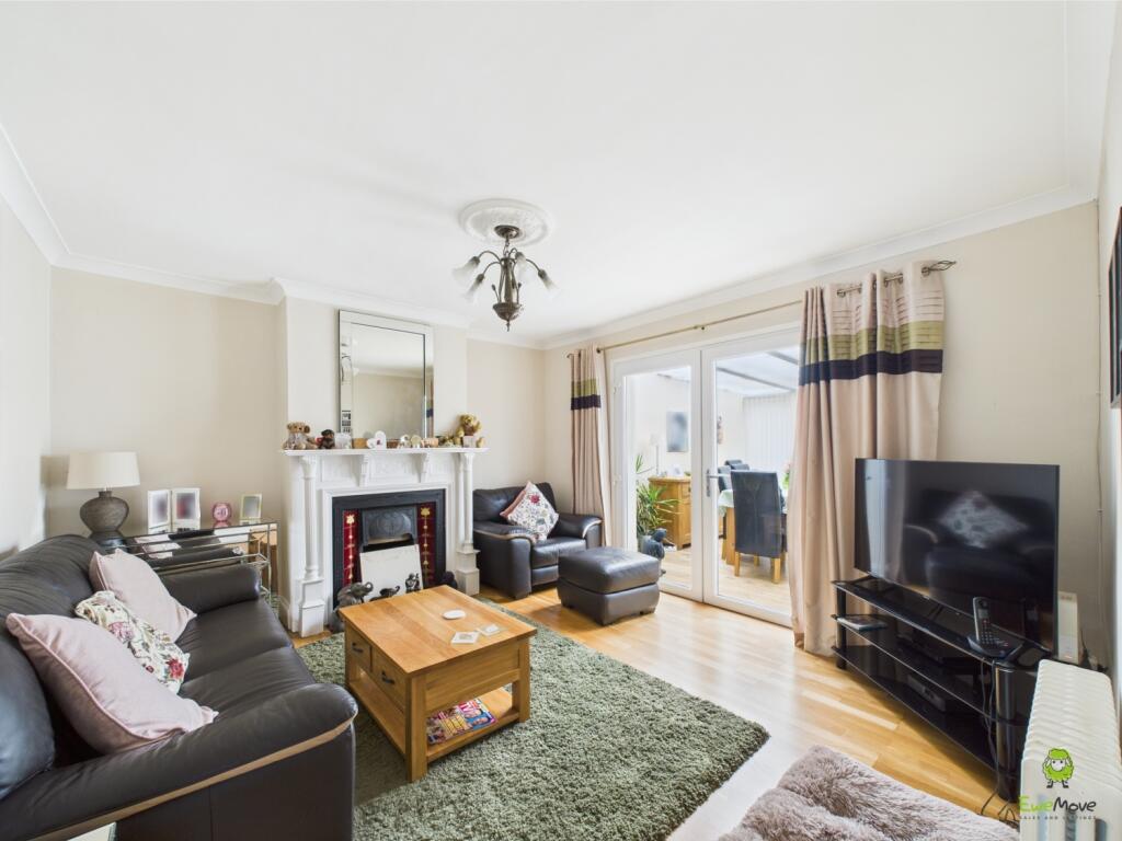 CAM02615G0-PR0063-STILL006