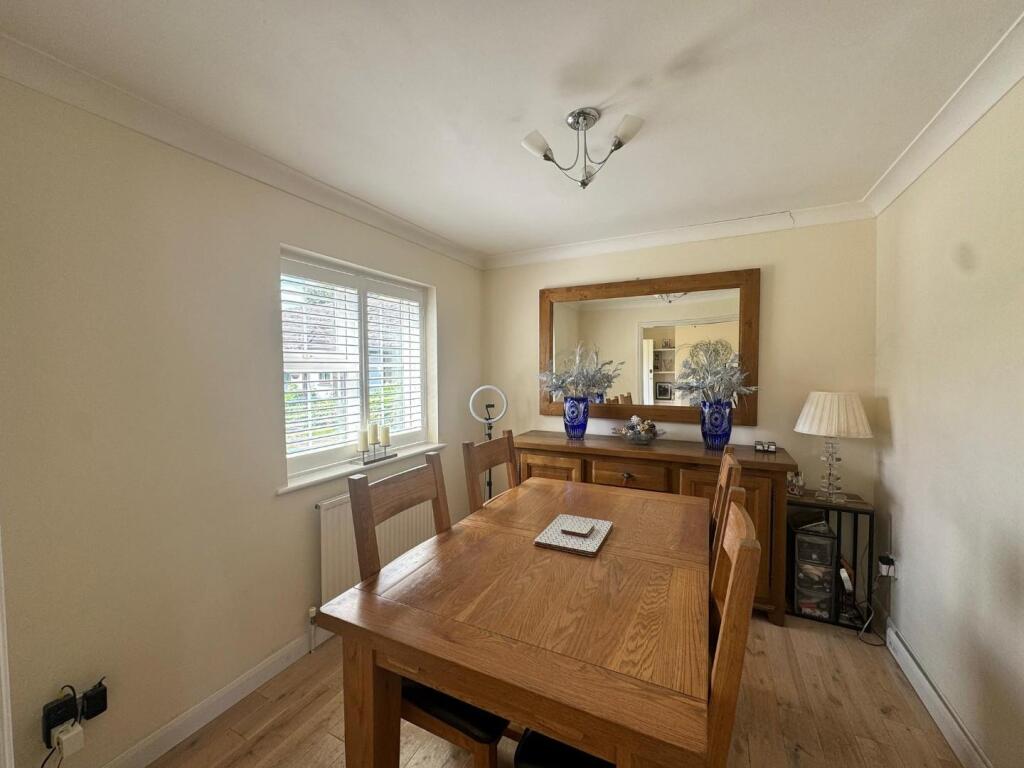 WhatsApp Image 2024-07-29 at 12.13.58_f51d253f.jpg