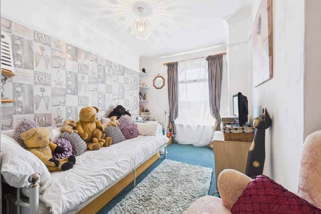 CAM01085G0-PR0562...