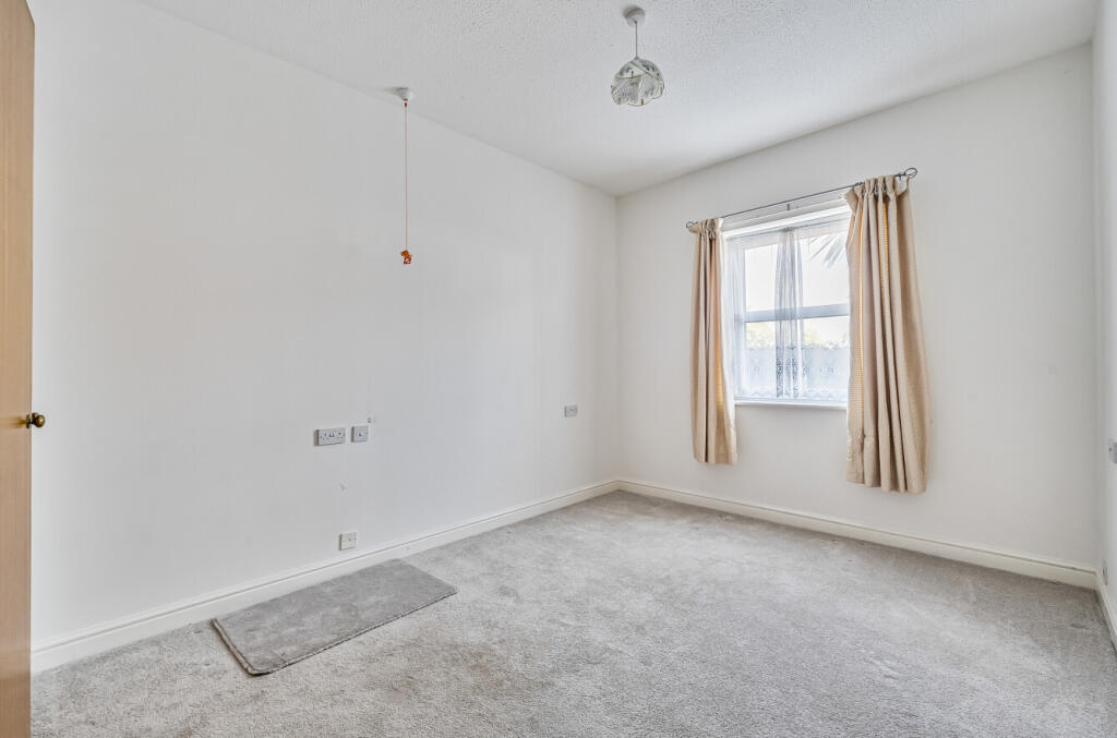 1329530-9-6888e5c...