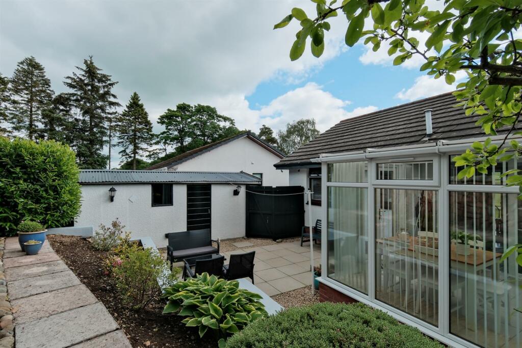 014-37, Edinburgh Road Abington, ML12 6SA.jpg