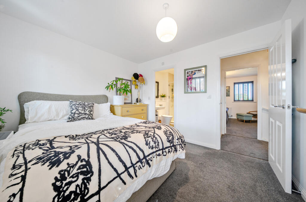 1317627-18-6866eb...