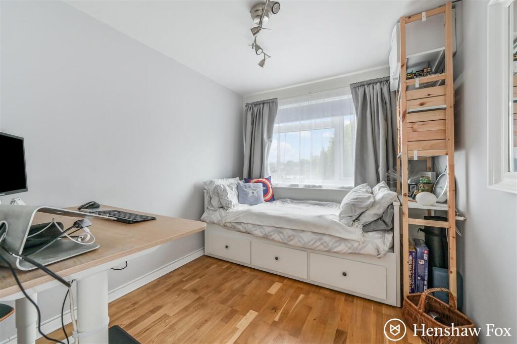 Ph6_6002925 - Copy.jpg