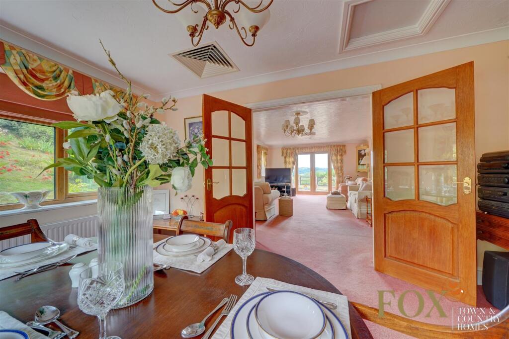 Valley Views (41).jpg