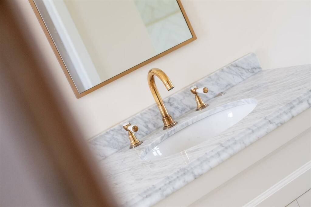 Constables - Earle Drive-53.jpg