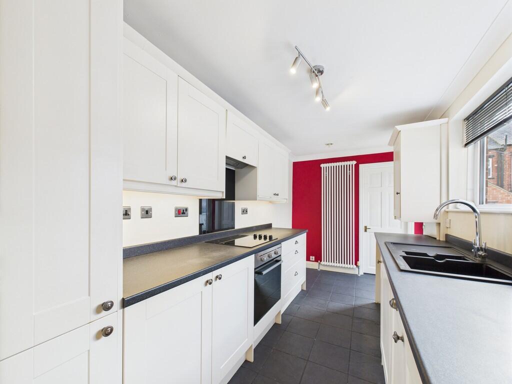 CAM01835G0-PR0222...