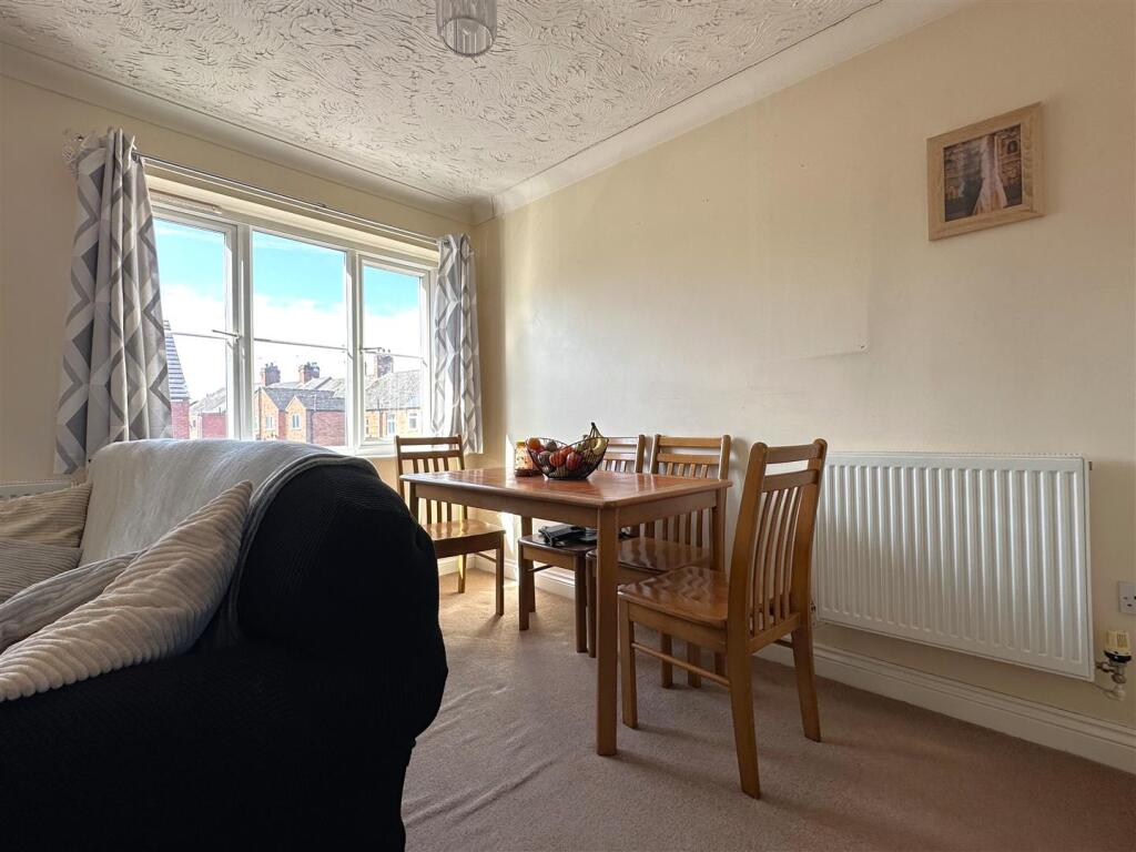 Dining Area 212