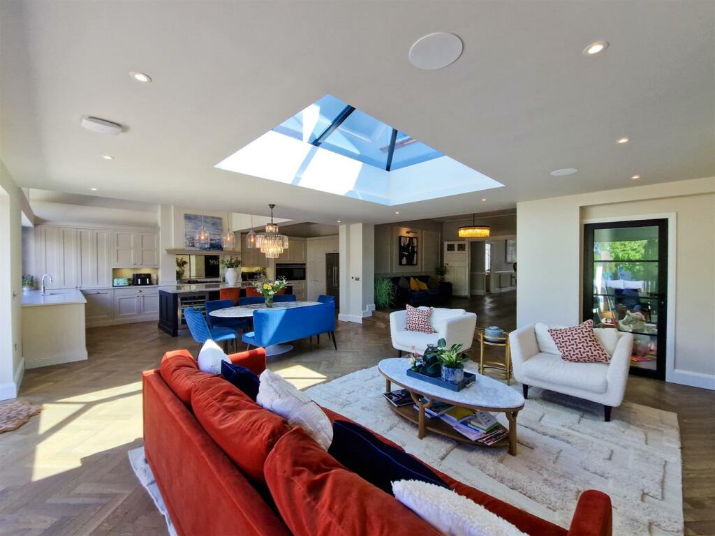 stunning open plan space