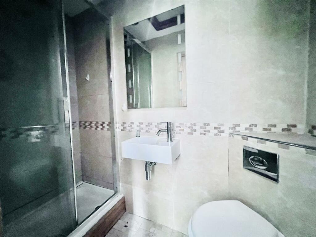 Ensuite One