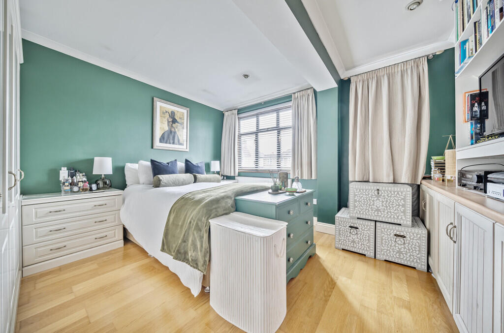 bedroom2