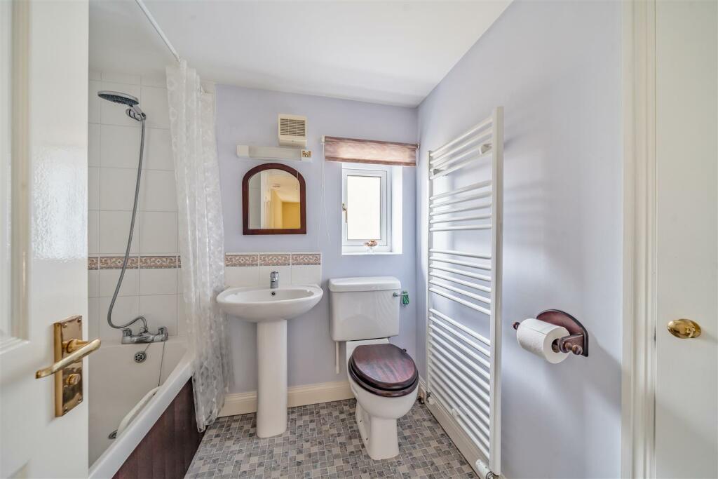 Family bathroom