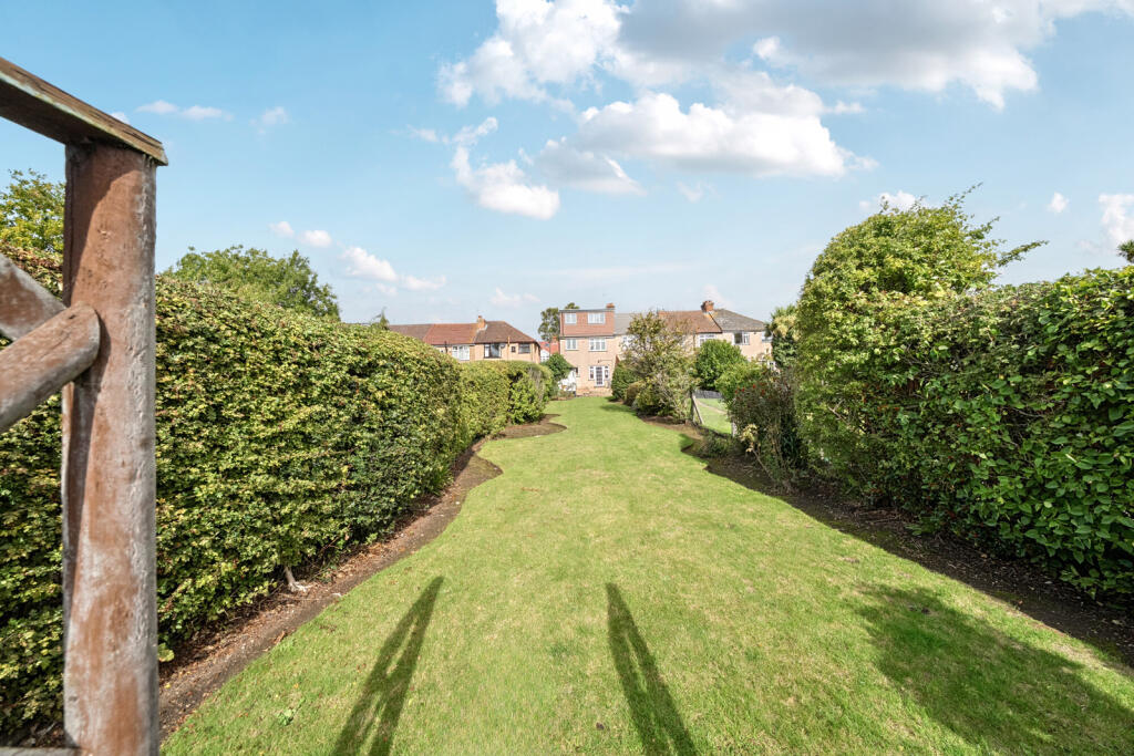 1354300-6-68c7ed0...