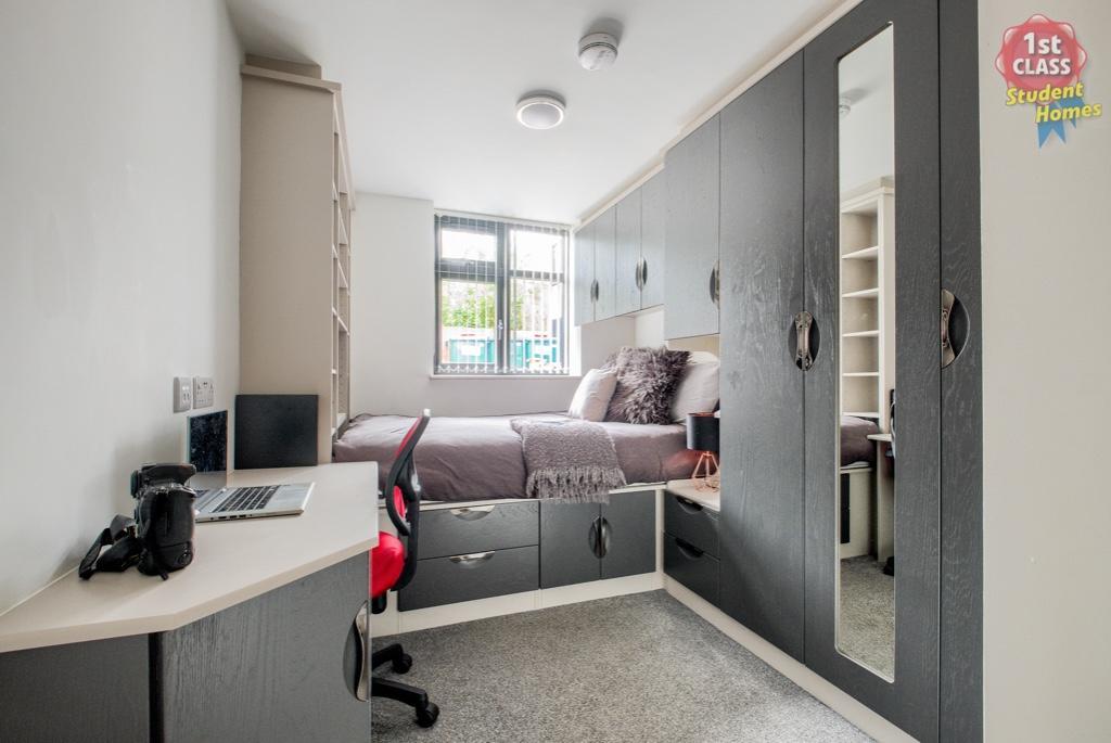Bedroom 6