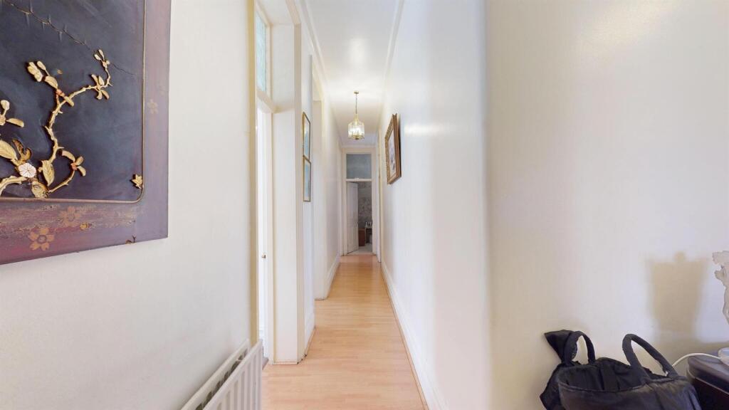 65SMMhallway.jpg