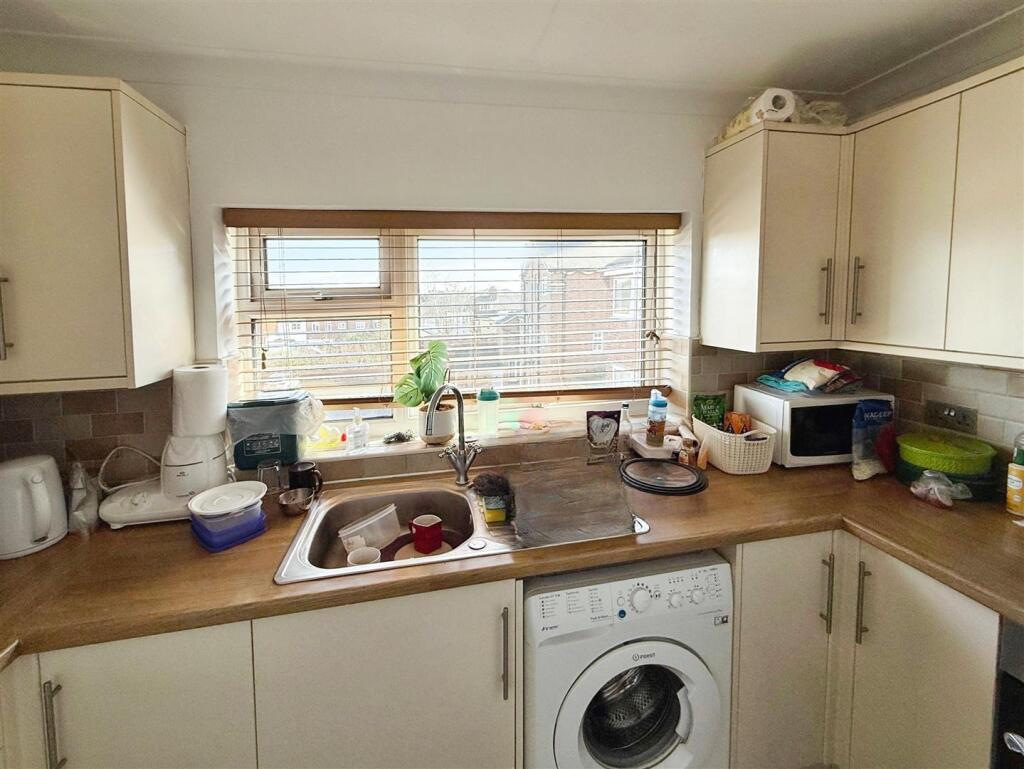 editedimage-b360faaf-89f3-4673-bbde-aa879827a61f 2