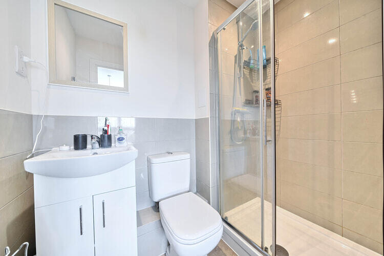 1302689 7 683d83b453d41