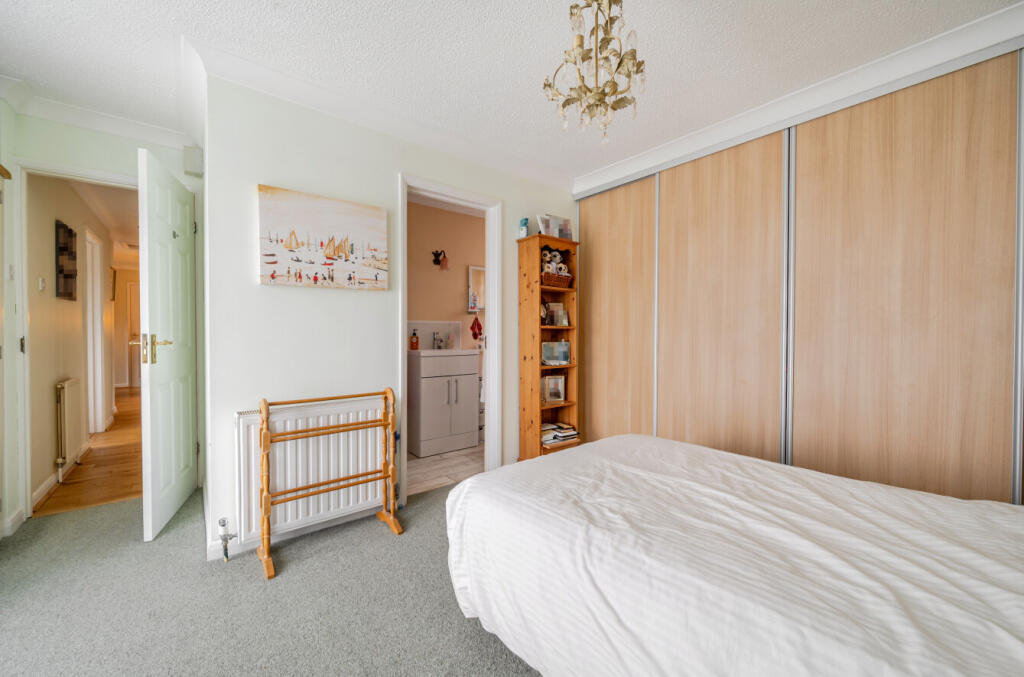 1385869-13-692d9e...