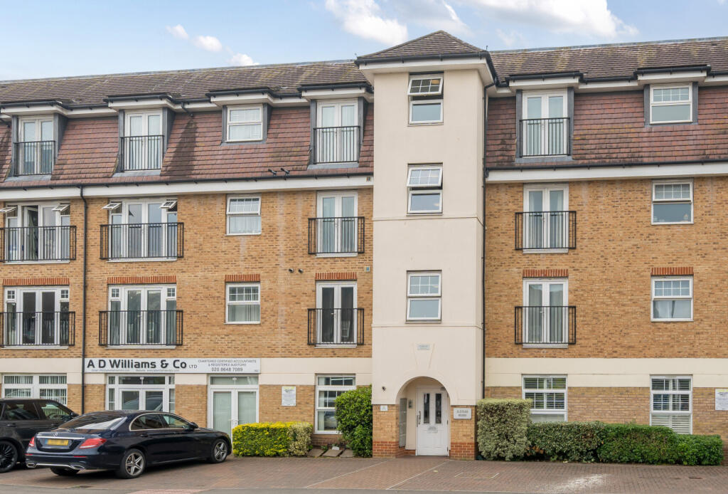 1302015-17-6846ca...