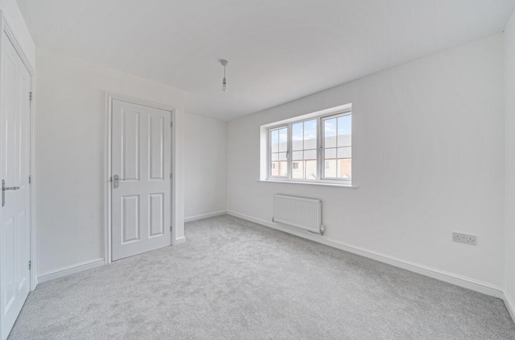 1373801-7-6903ab4facb19