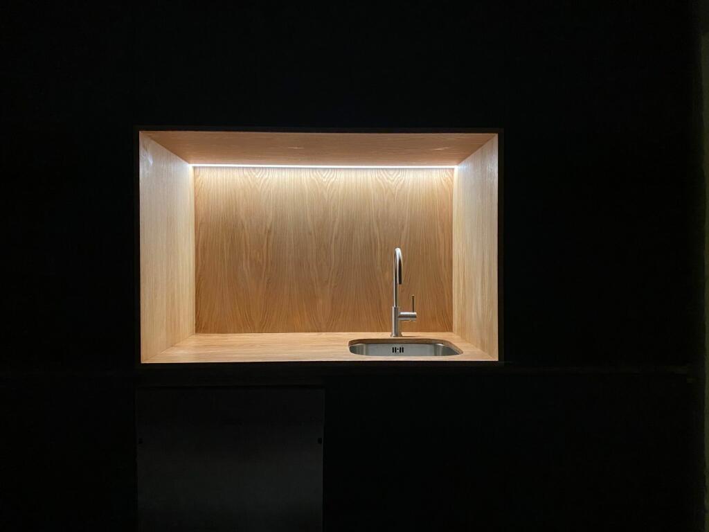 Photograph 8