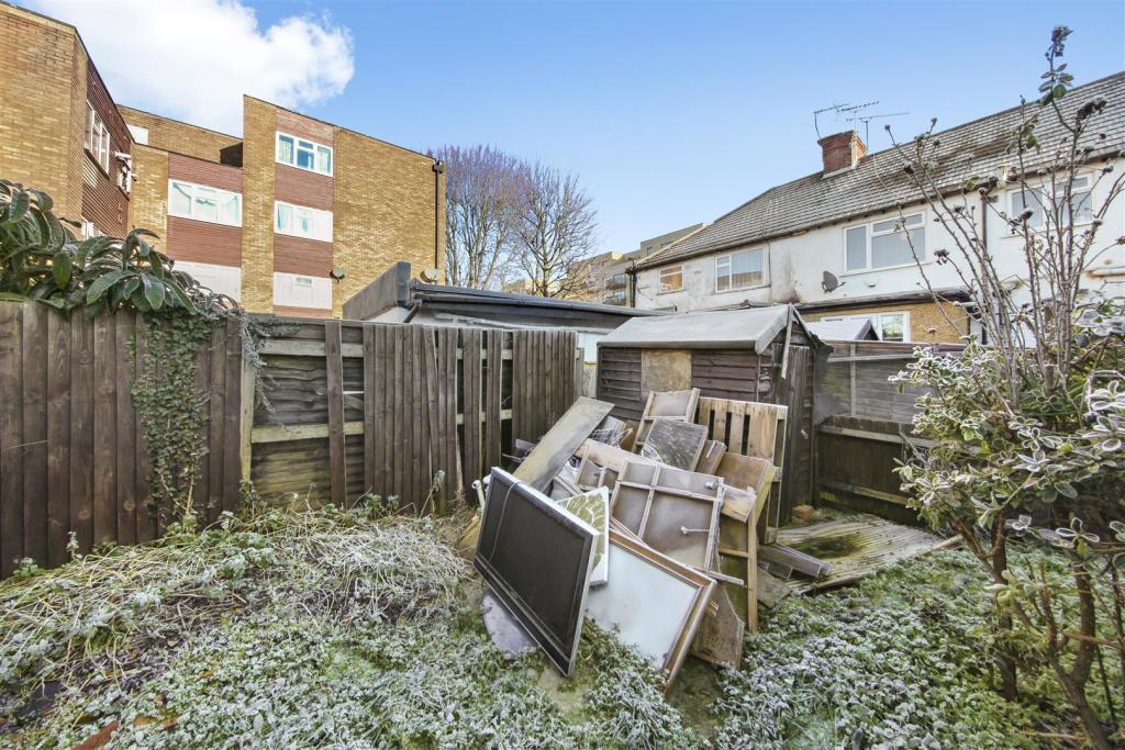300 Harrow View - TKRgfHHQY9YHNUWfqD96.jpg