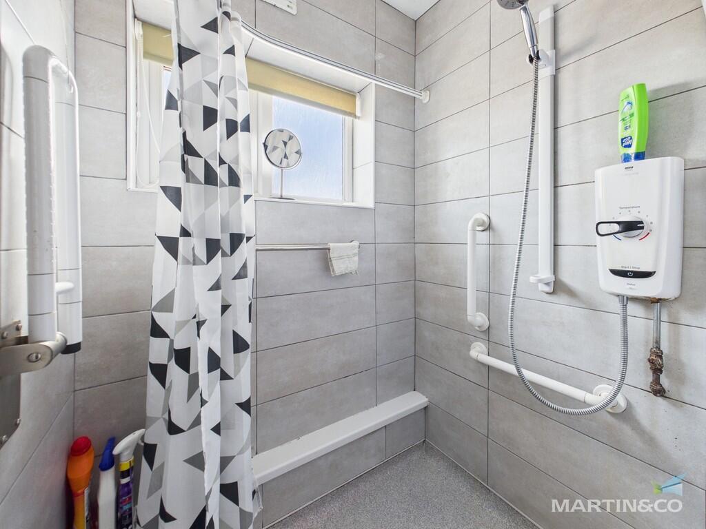 CAM03111G0-PR0328...